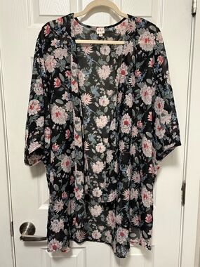 *Dizzy Gal Sheer Black Floral 2X Sheer Kimono Open Front Cover Up Cardigan